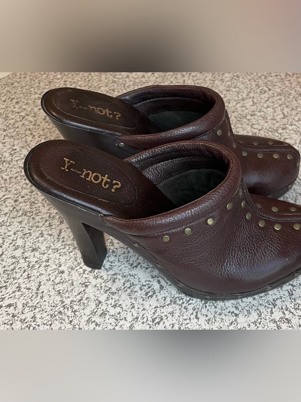 Y-not? Women's Dark Brown Leather Studded Clog Heels
